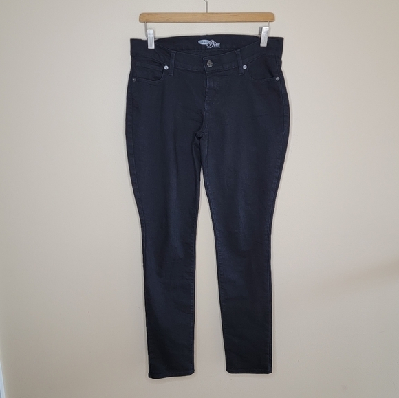 Old Navy | The Diva Black Skinny Jeans - Picture 1 of 4